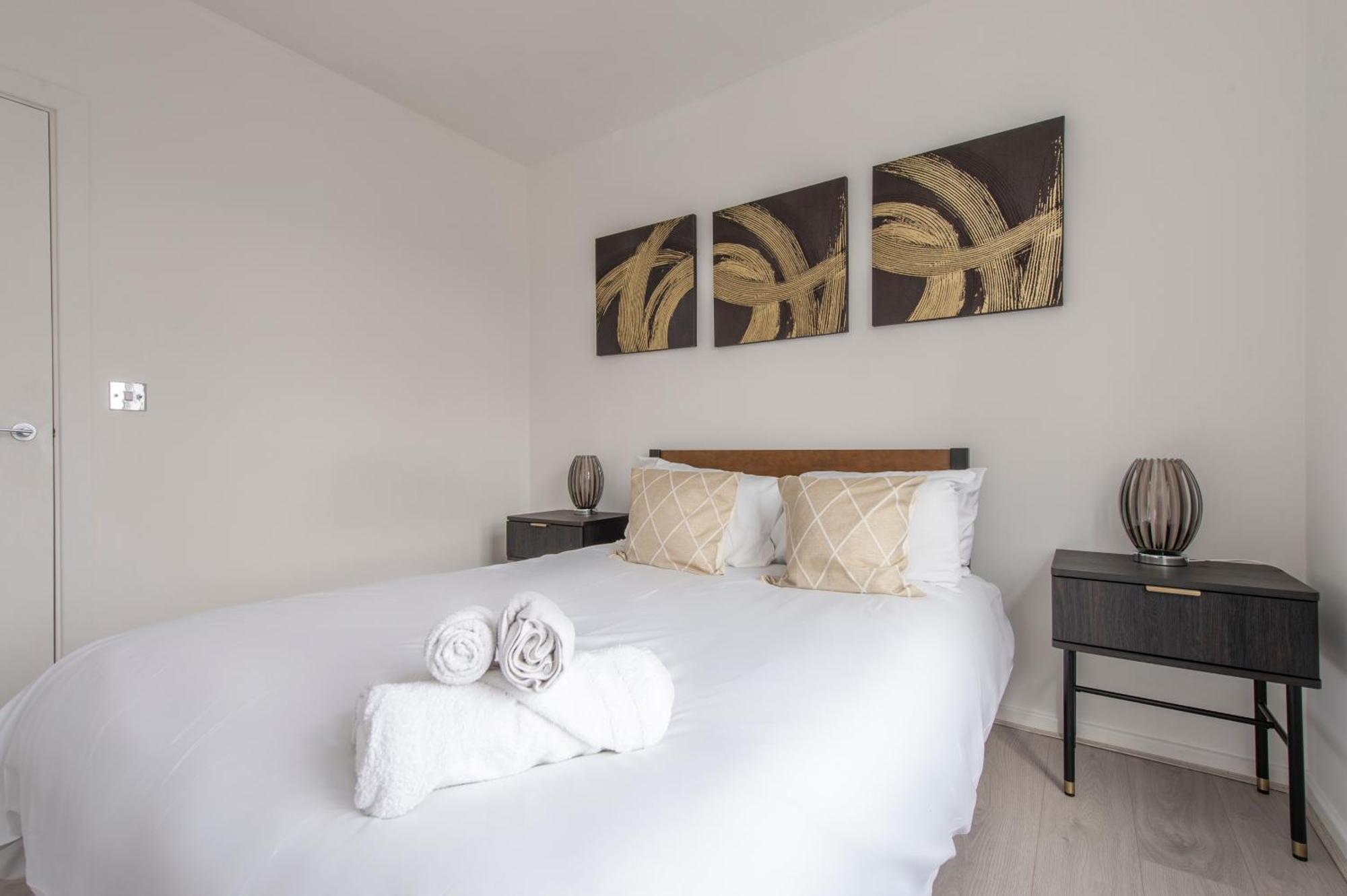 Modern Luxury Apartment By Bow Road Station Londres Exterior foto