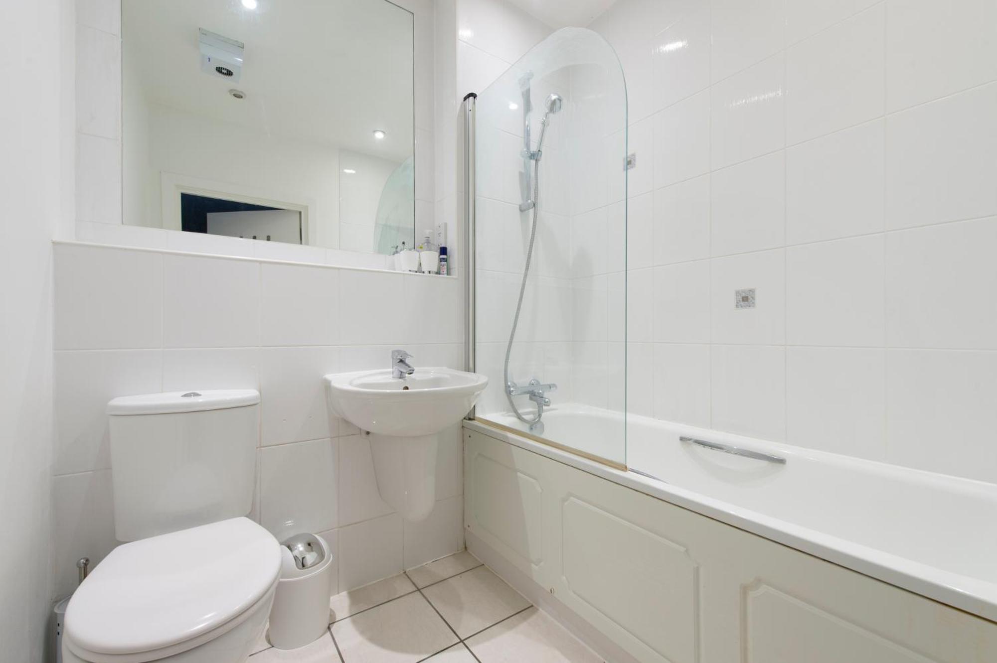 Modern Luxury Apartment By Bow Road Station Londres Exterior foto